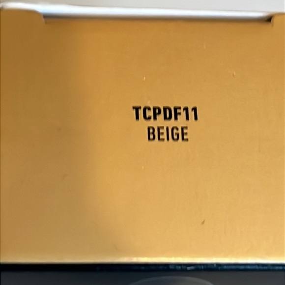 NYX PROFESSIONAL MAKEUP Total Control Pro Drop Foundation‎ Skin-True BEIGE NEW - Picture 4 of 5